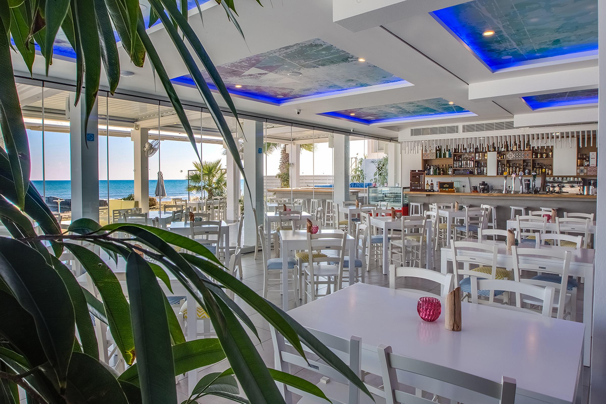 Island Boutique Hotel Larnaca Exterior photo